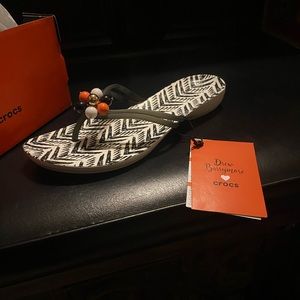 Drew Barrymore crocs